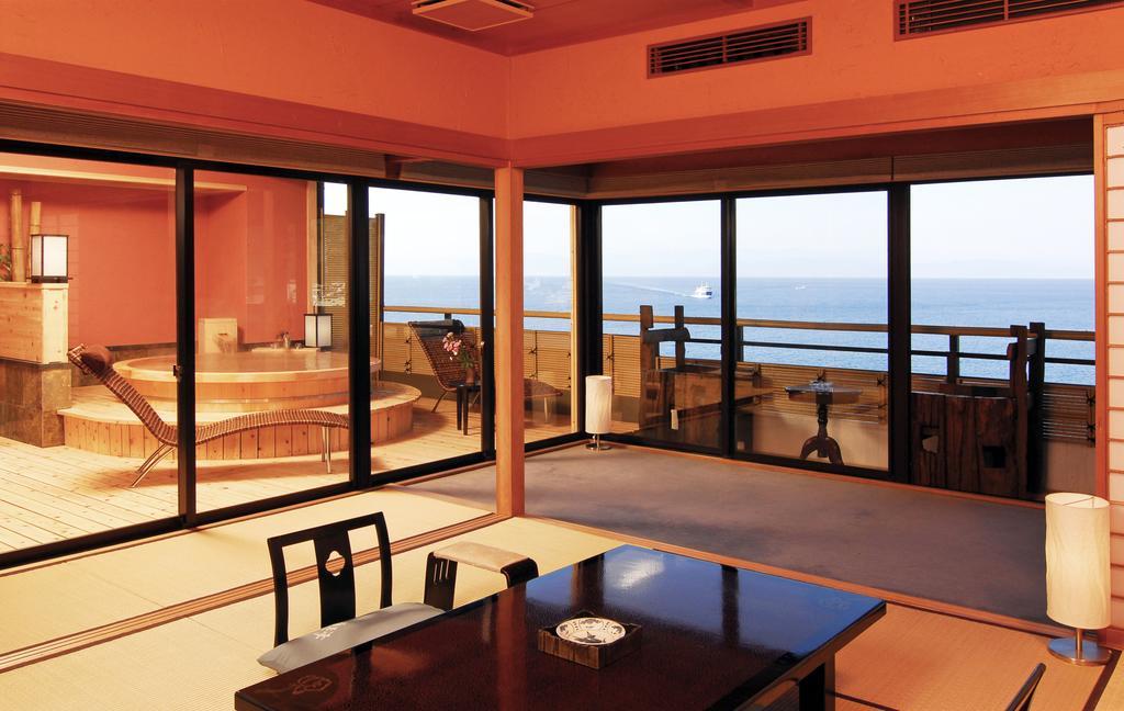 Shin Kaikatei Izumi Hotel Izu  Exterior photo
